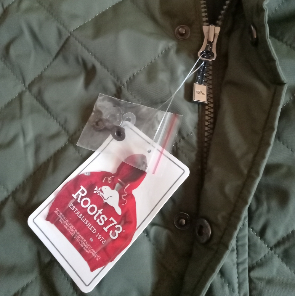NWT Roots Cedarpoint Quilted Jacket - Picture 10 of 11